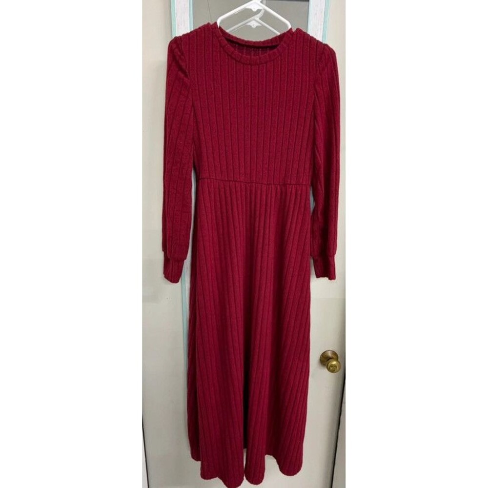 Women’s Medium Burgundy Ribbed Long Sleeve Maxi Dress